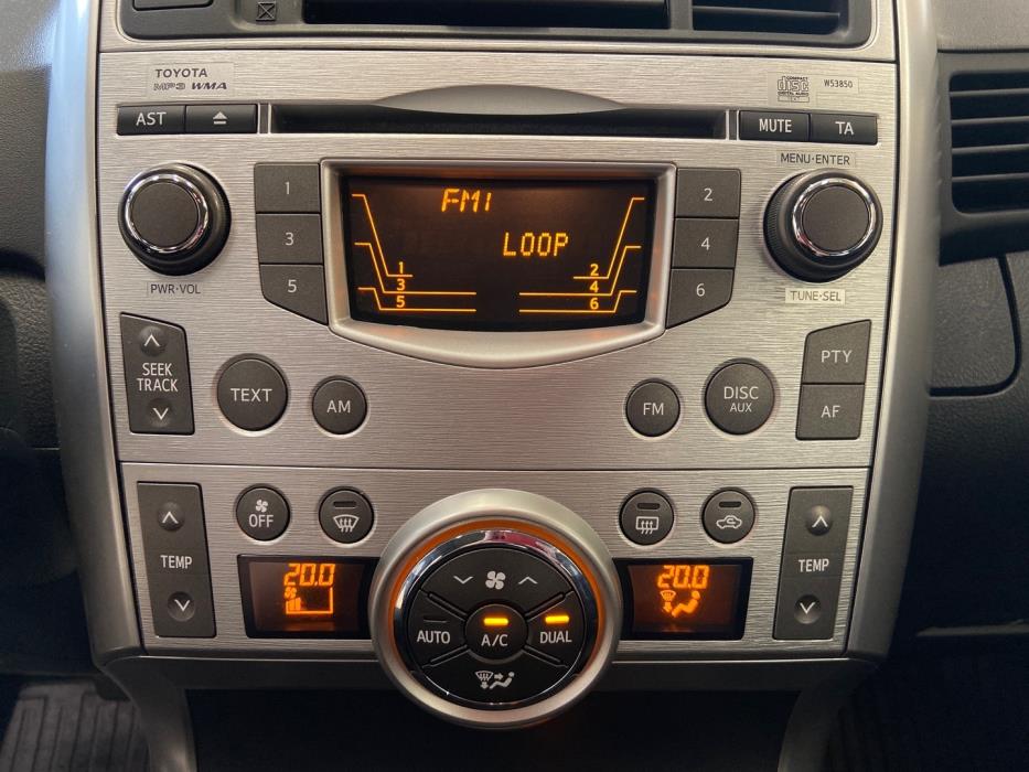 TOYOTA Verso 2010