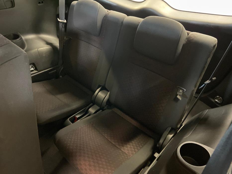 TOYOTA Verso 2010