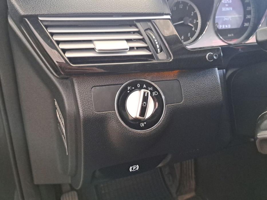 MERCEDES-BENZ E 2009