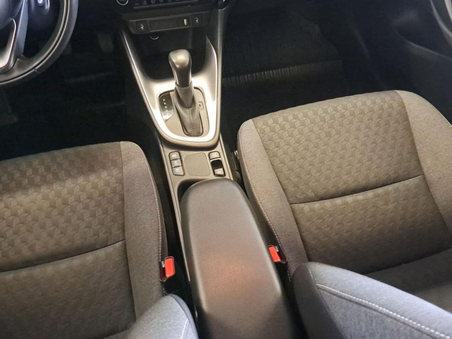 MAZDA 2 2023