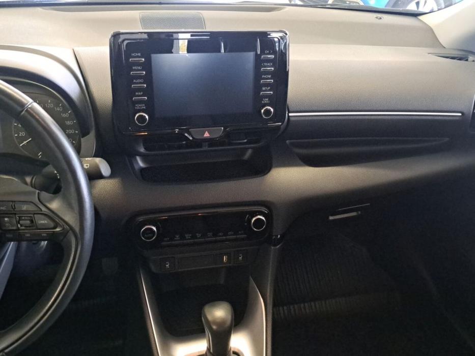 MAZDA 2 2023