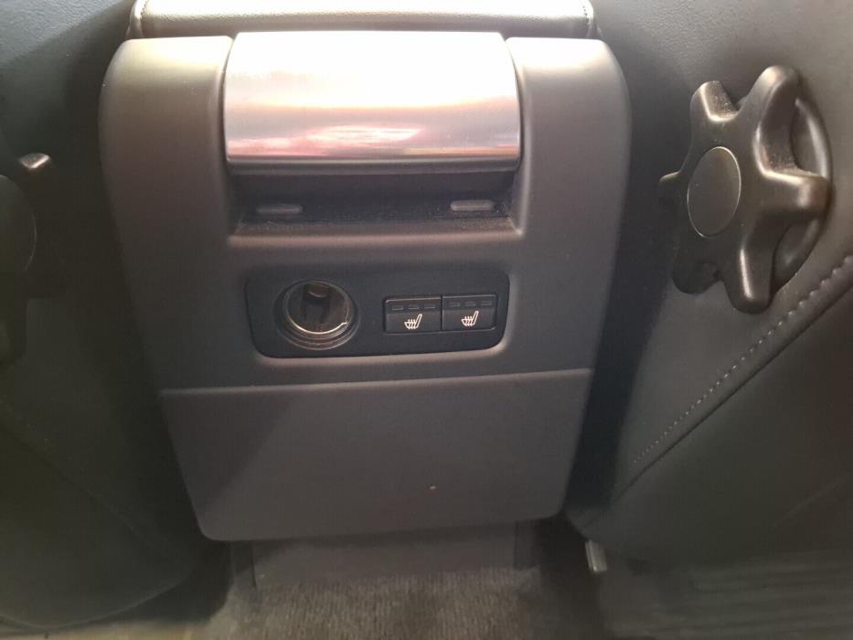 VOLVO V70 2012