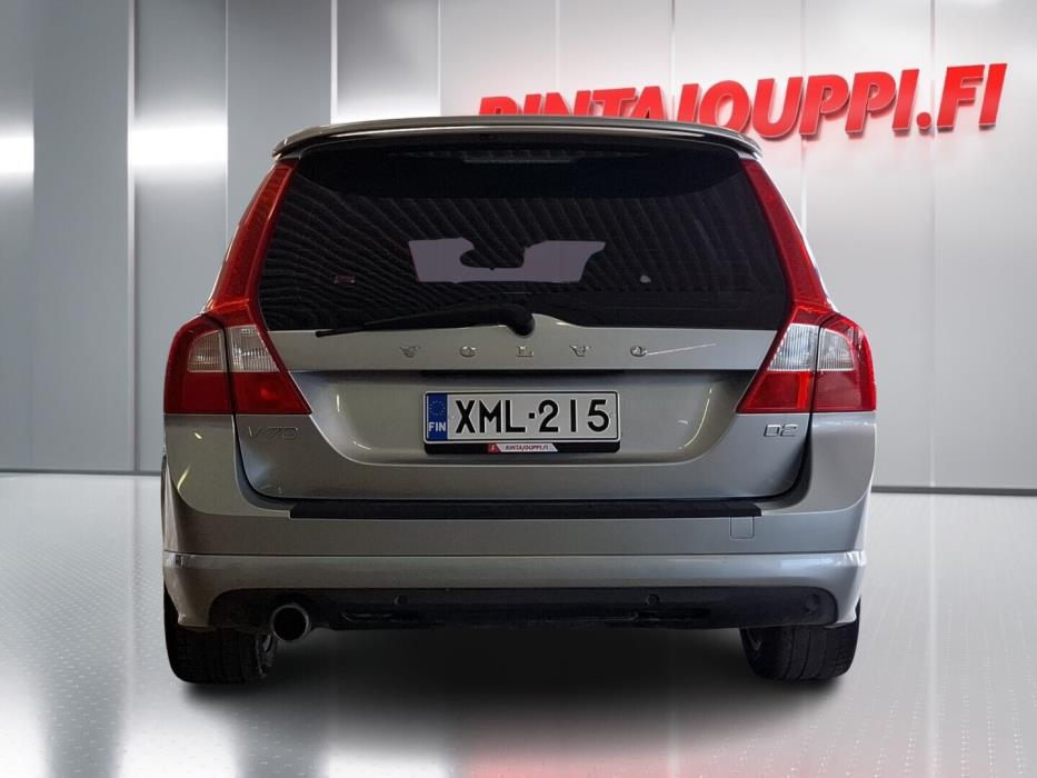 VOLVO V70 2012