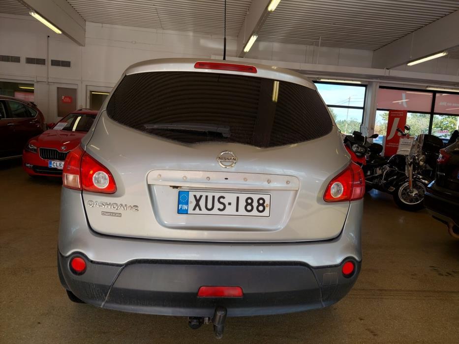 NISSAN Qashqai+2 2009