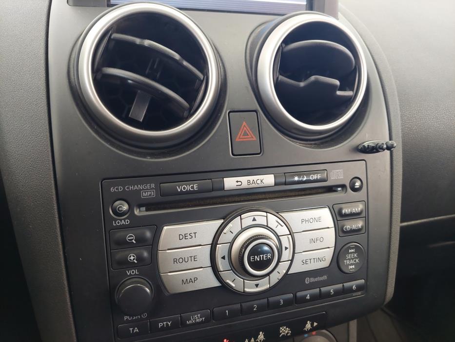 NISSAN Qashqai+2 2009