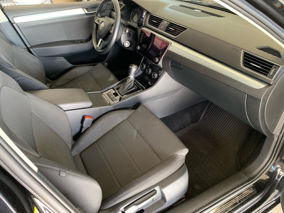 SKODA Superb 2019