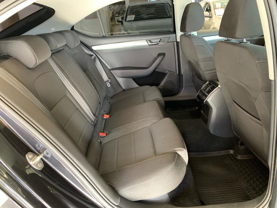 SKODA Superb 2019