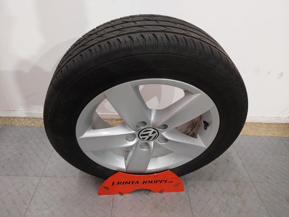 VOLKSWAGEN Jetta 2017