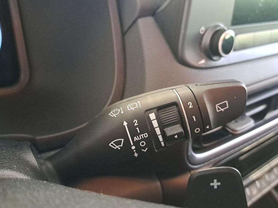 HYUNDAI KONA 2021
