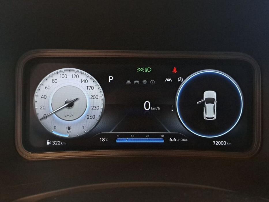 HYUNDAI KONA 2021