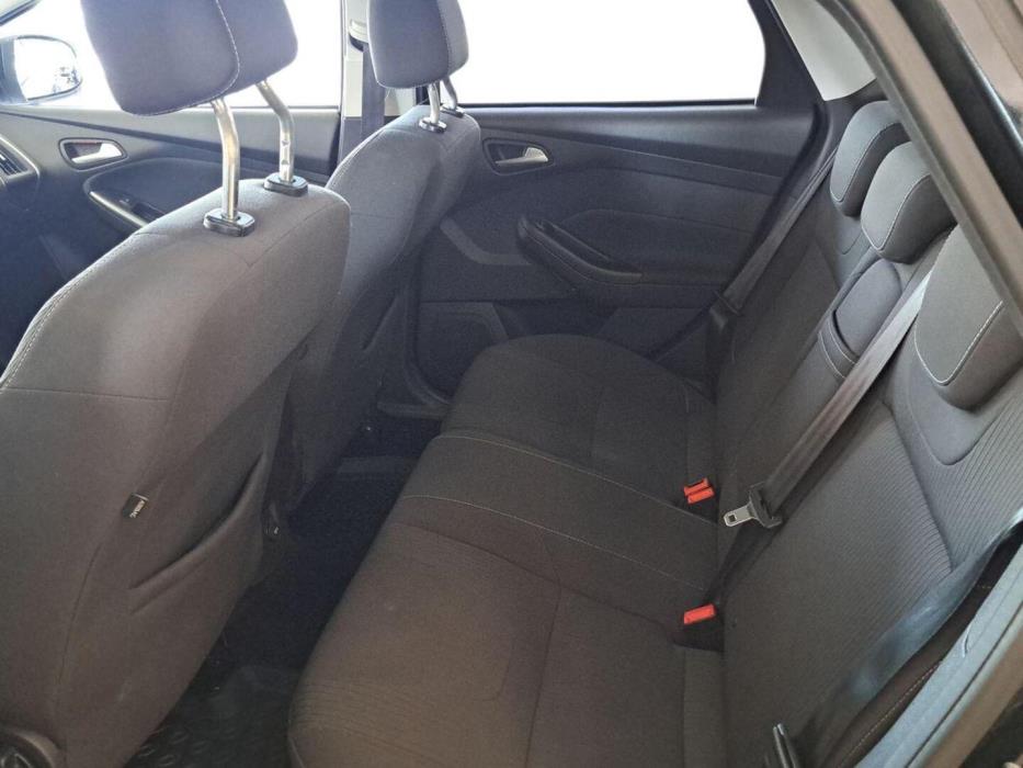 FORD Focus 2011