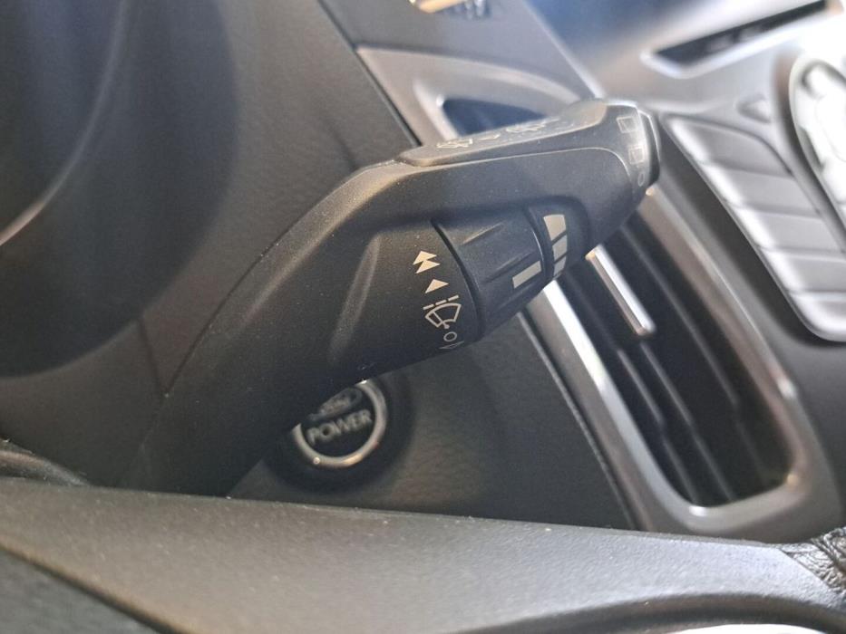 FORD Focus 2011