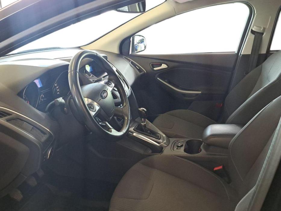 FORD Focus 2011
