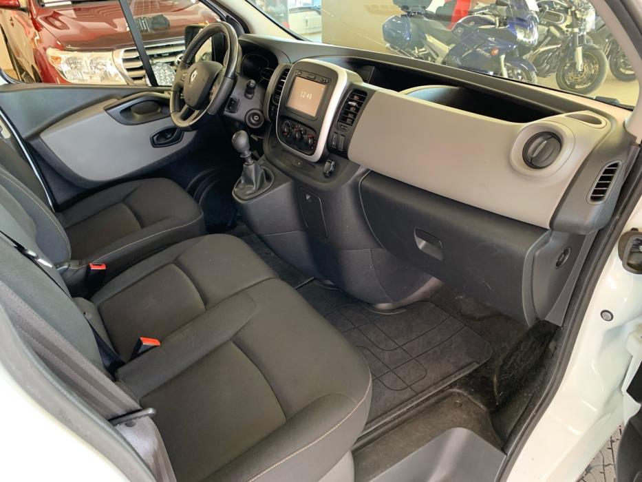 RENAULT Trafic 2018
