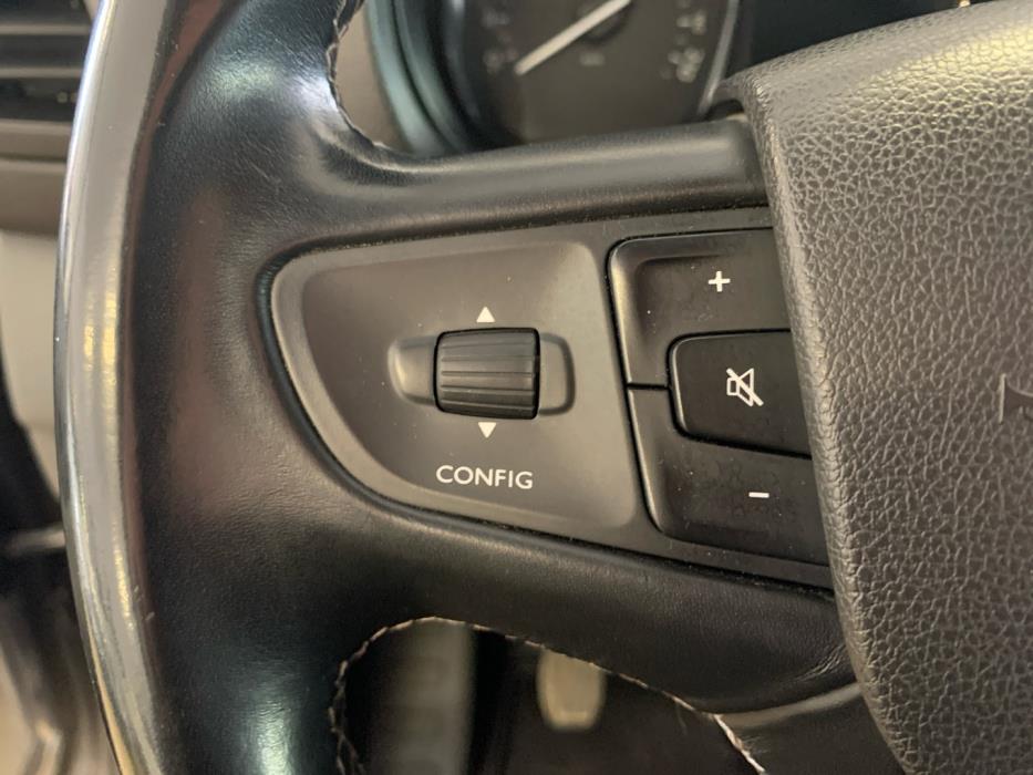 OPEL Vivaro 2021