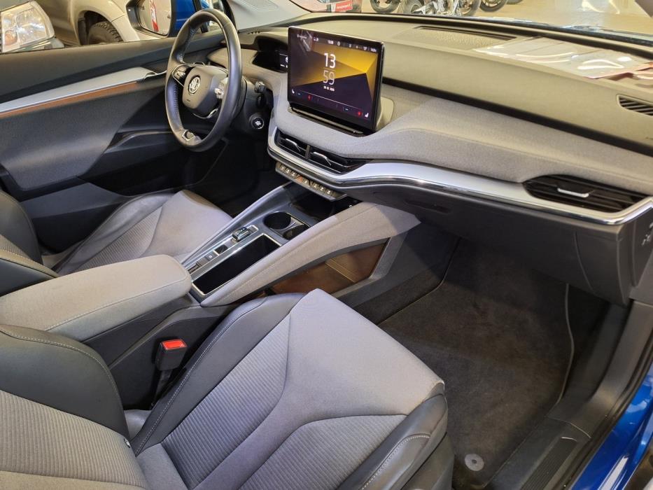 SKODA Enyaq 2021