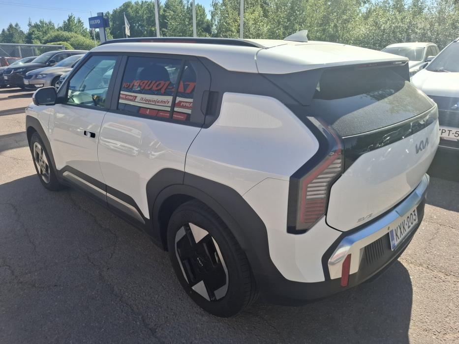 KIA EV3 2025