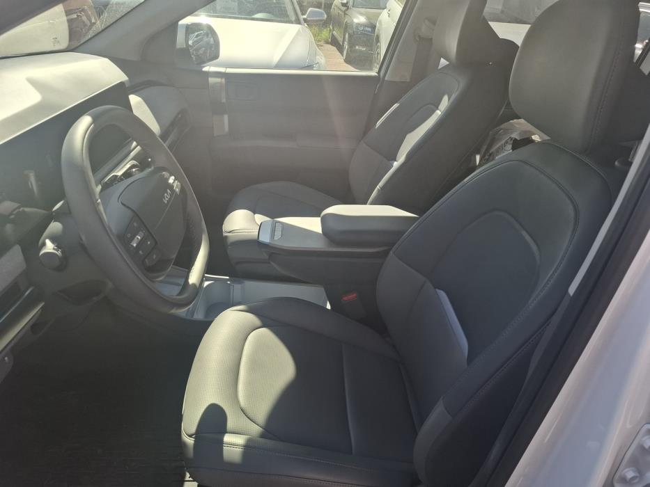 KIA EV3 2025