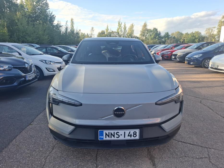 VOLVO EX30 2024