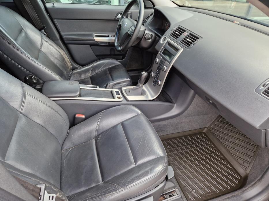 VOLVO V50 2008