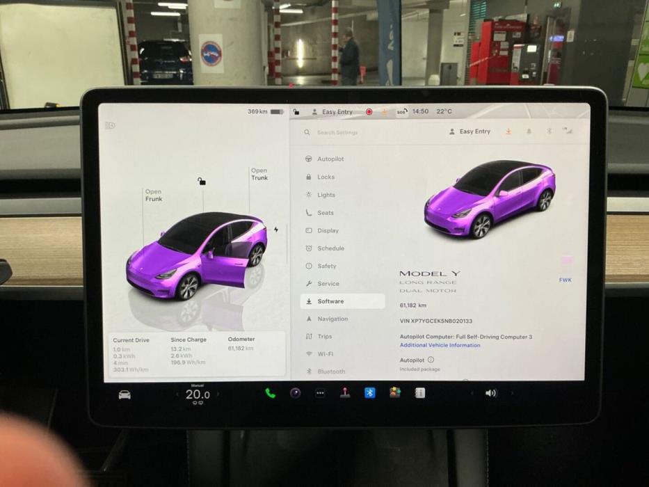 TESLA Model Y 2022