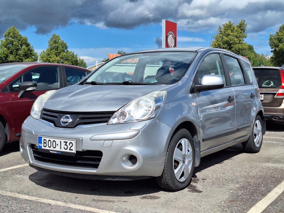 NISSAN Note 2011
