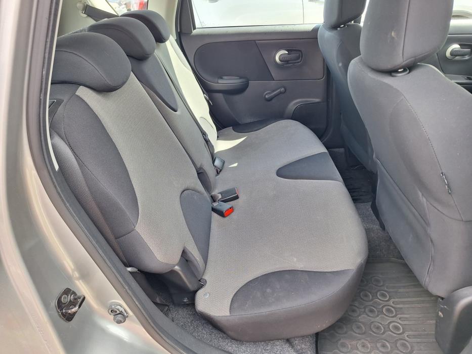 NISSAN Note 2011