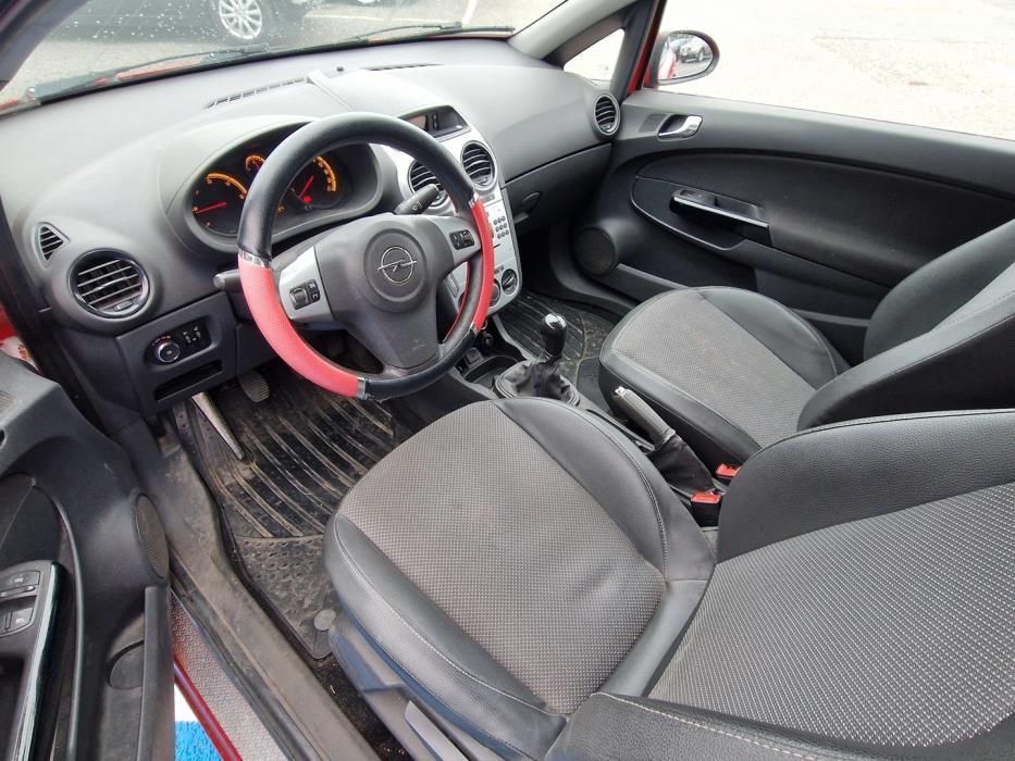 OPEL Corsa 2011