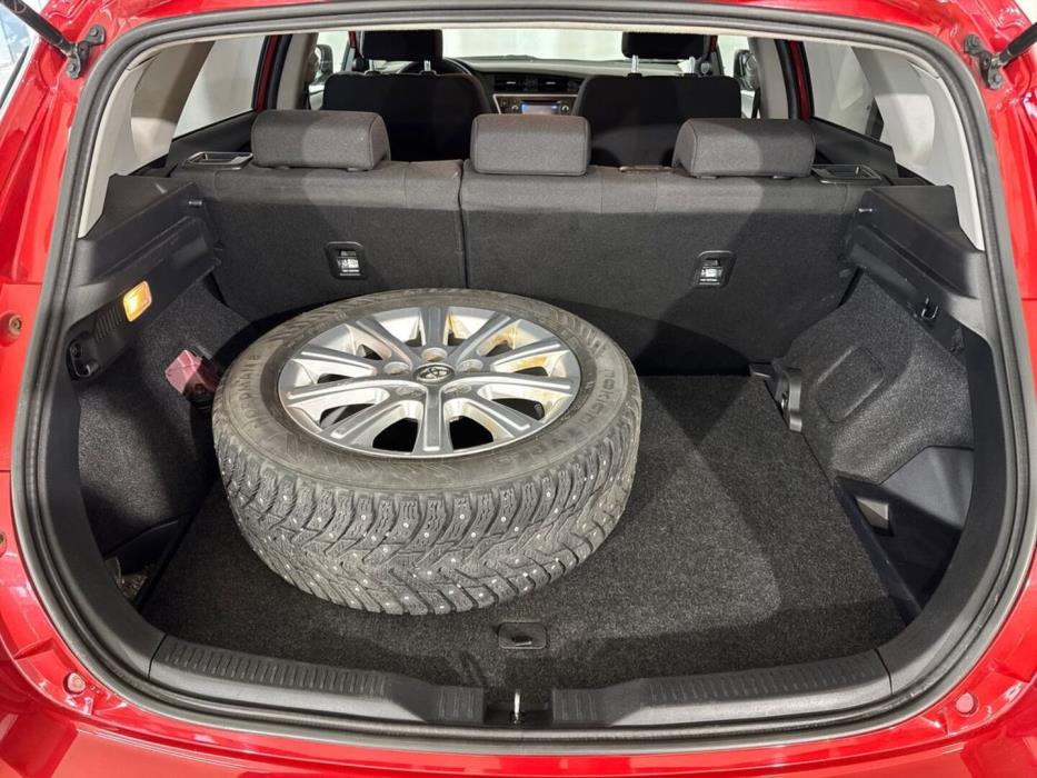 TOYOTA Auris 2014