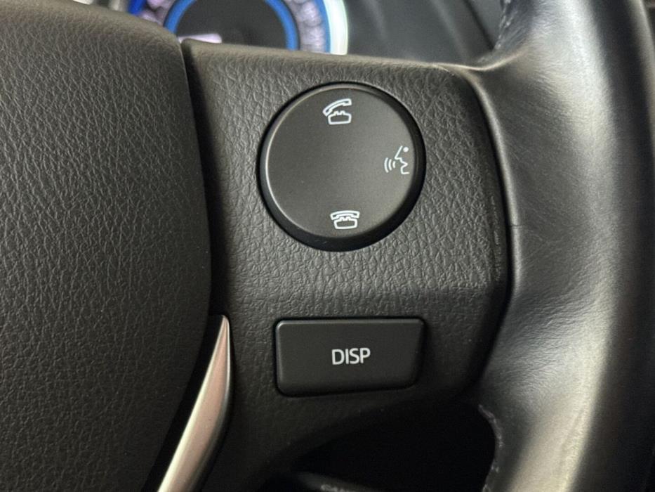 TOYOTA Auris 2014