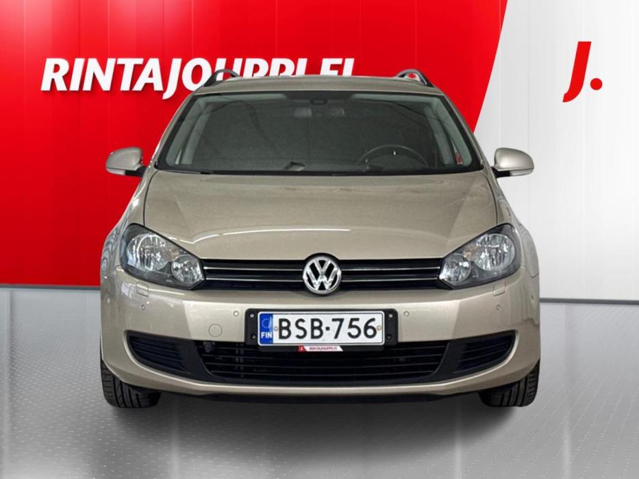 VOLKSWAGEN Golf 2012