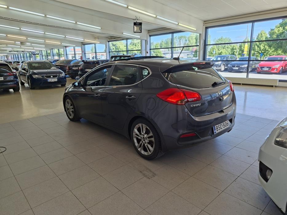 KIA cee'd 2013