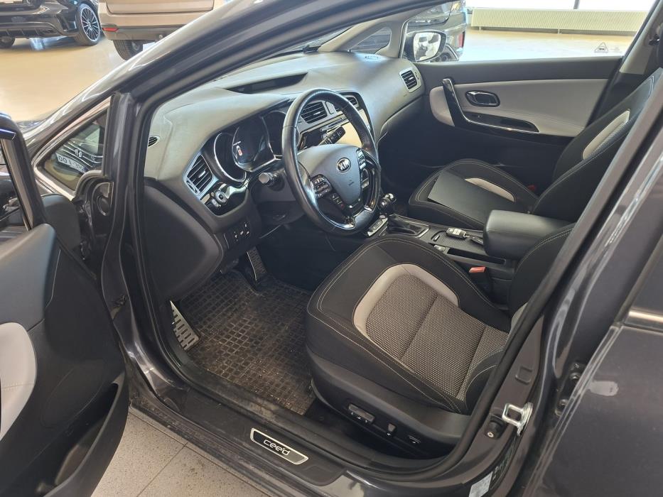 KIA cee'd 2013