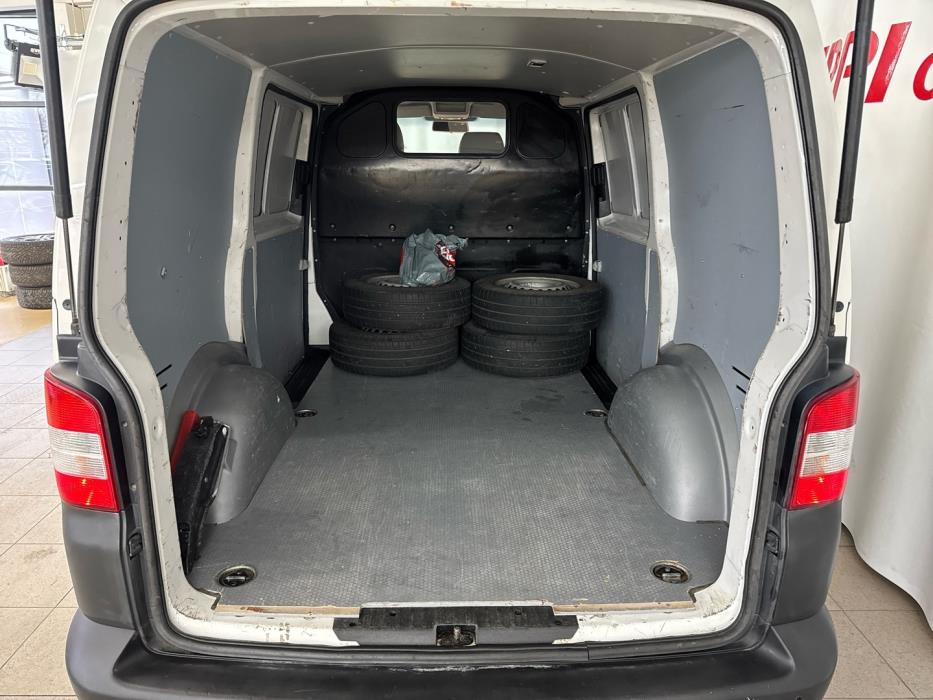 VOLKSWAGEN Transporter 2015