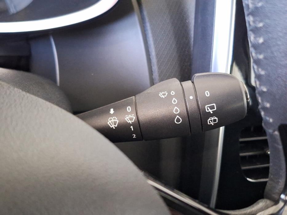 RENAULT Clio 2015