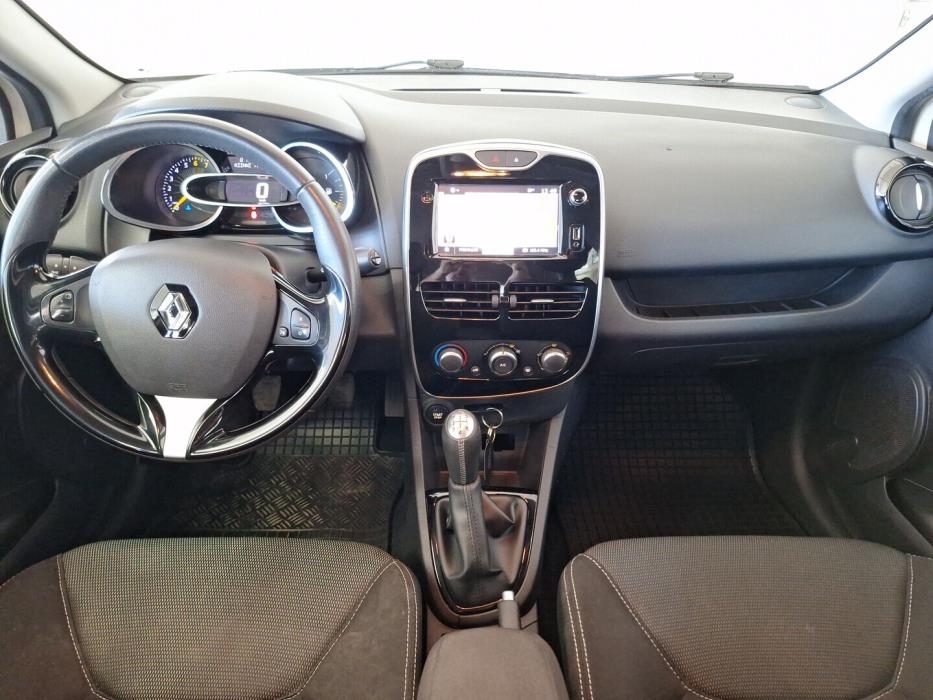 RENAULT Clio 2015