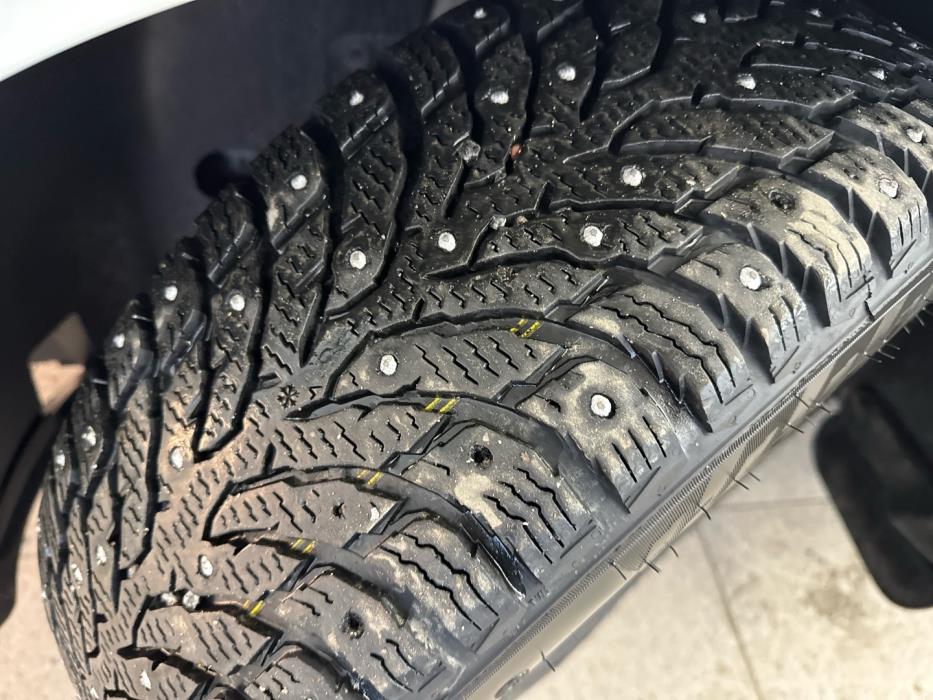 VOLKSWAGEN Touran 2016