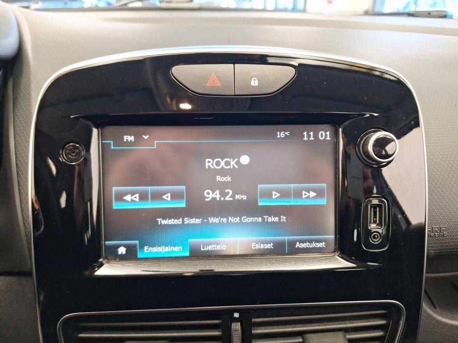 RENAULT Clio 2017