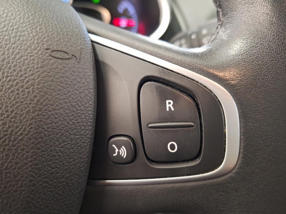 RENAULT Clio 2017