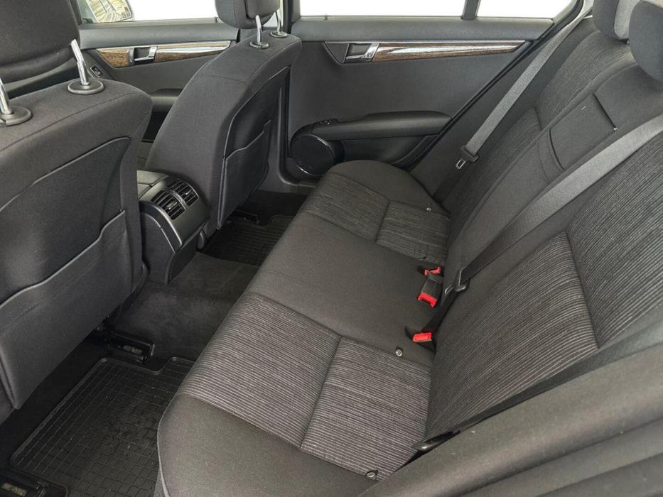 MERCEDES-BENZ C 2009