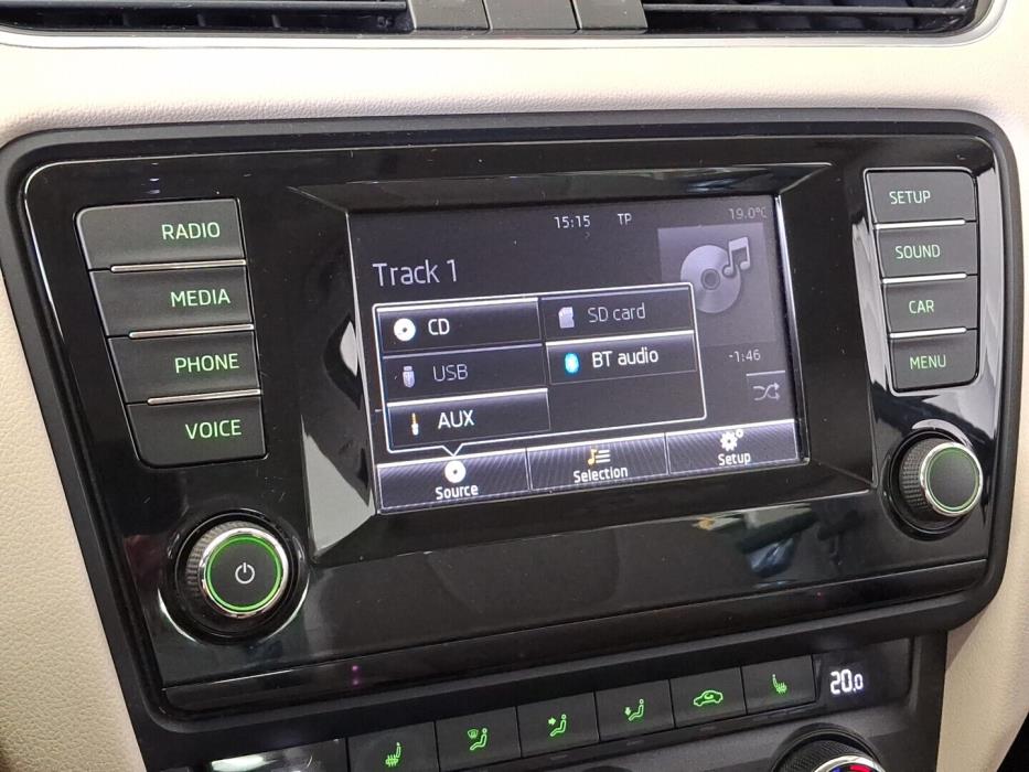SKODA Octavia 2015