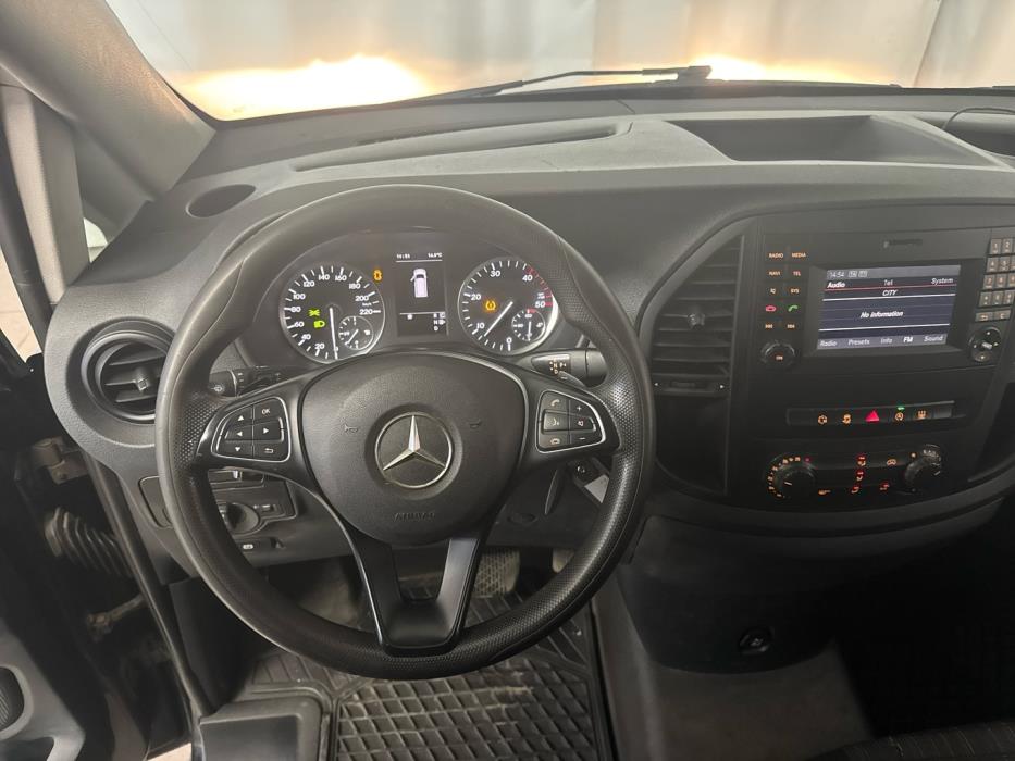 MERCEDES-BENZ Vito 2015