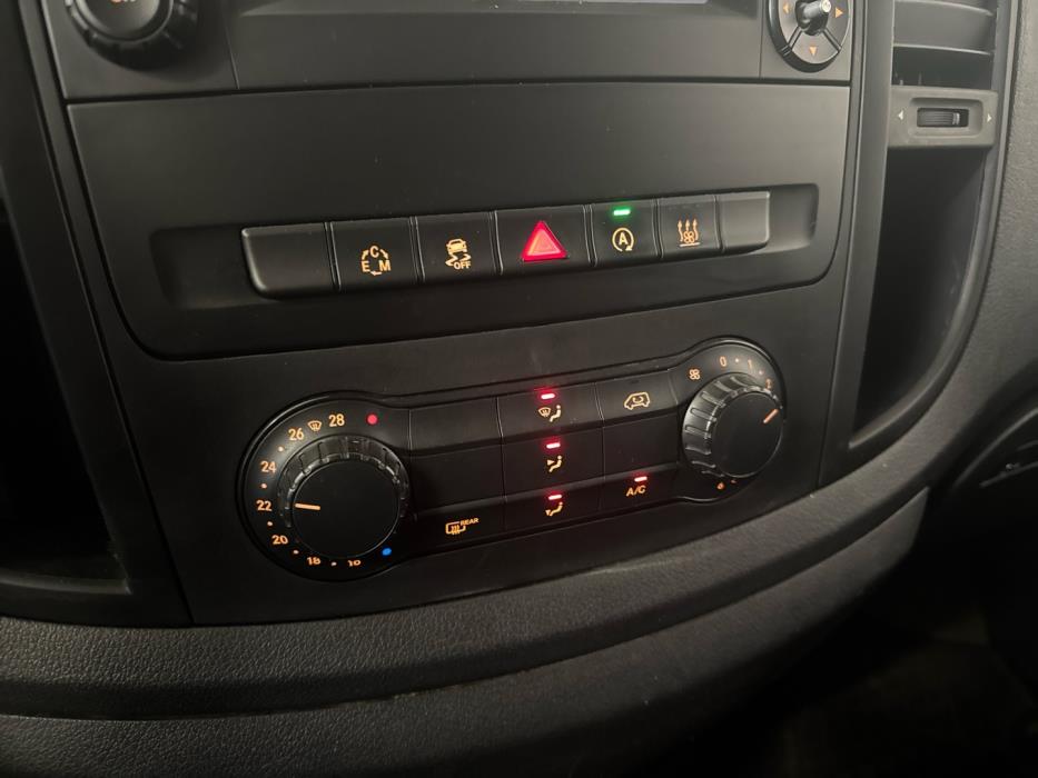 MERCEDES-BENZ Vito 2015