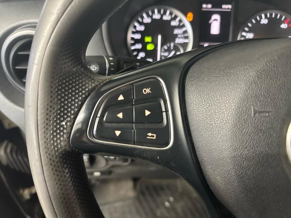 MERCEDES-BENZ Vito 2015