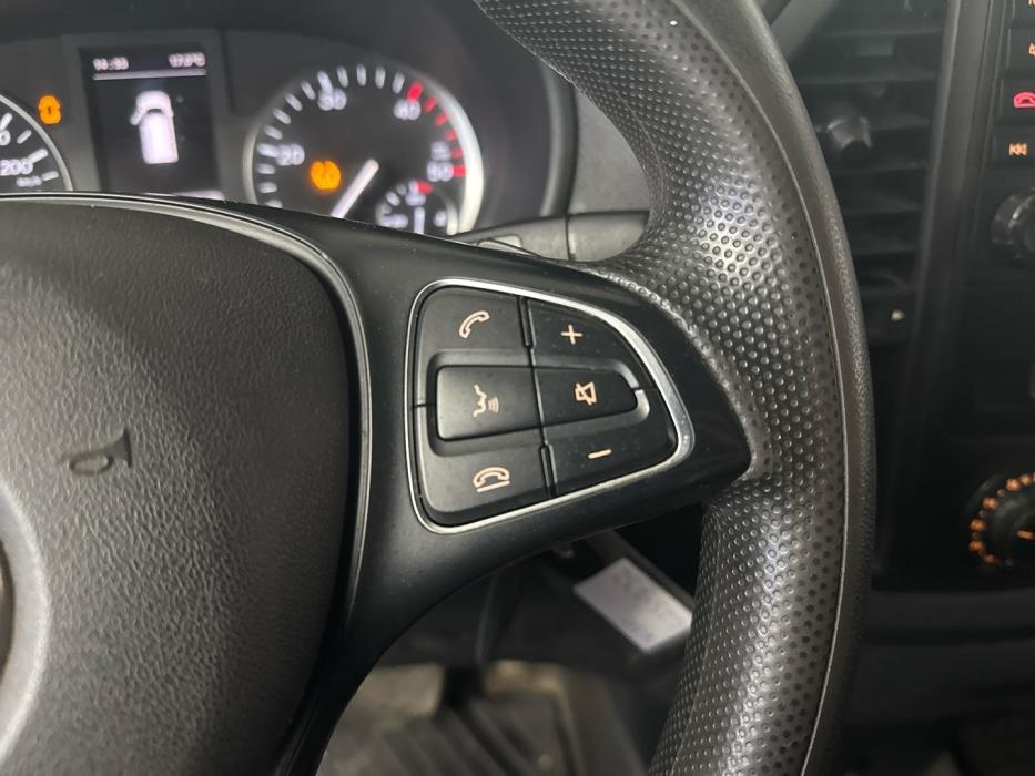 MERCEDES-BENZ Vito 2015