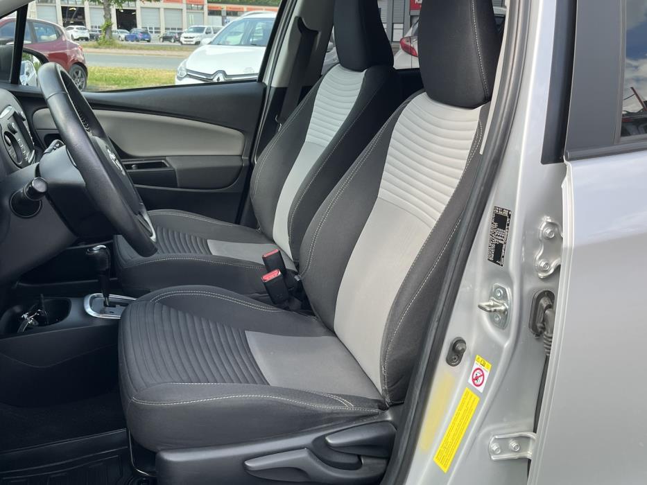 TOYOTA Yaris 2018
