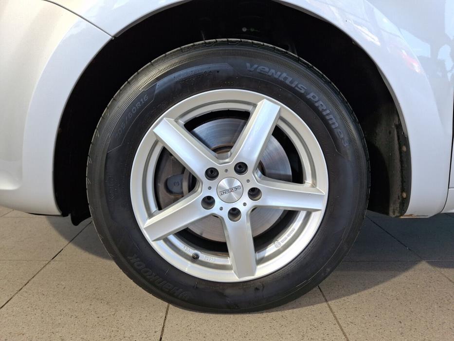 VOLKSWAGEN Sharan 2016