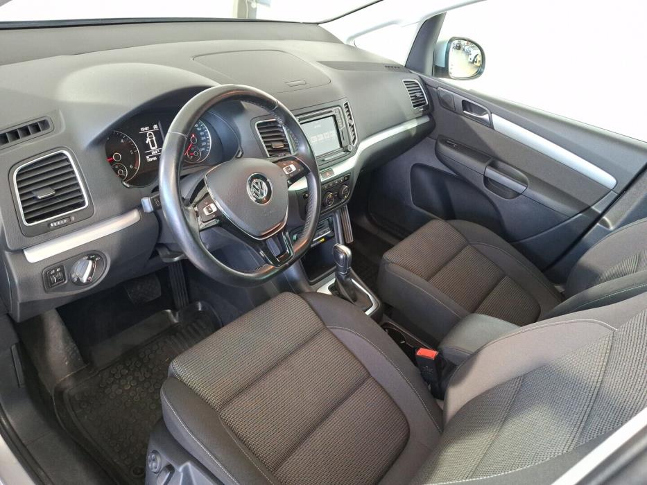 VOLKSWAGEN Sharan 2016
