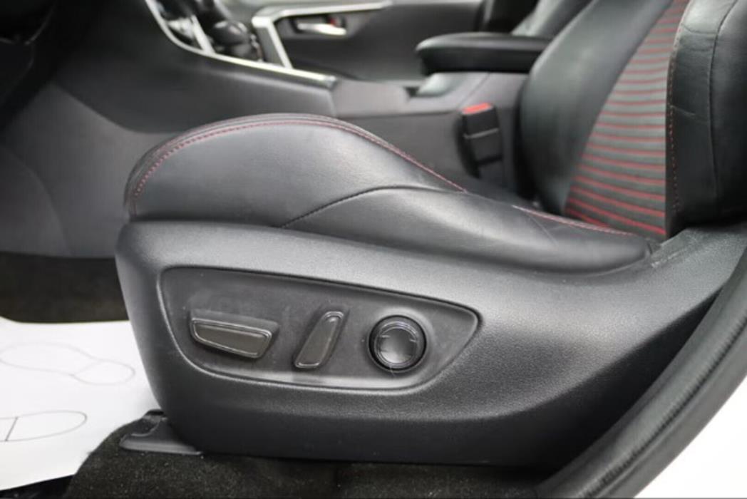 TOYOTA RAV4 Plug-in 2021