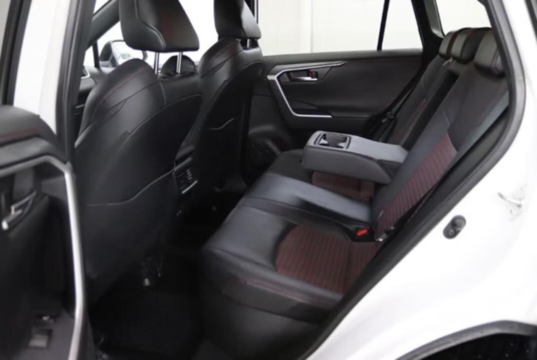 TOYOTA RAV4 Plug-in 2021